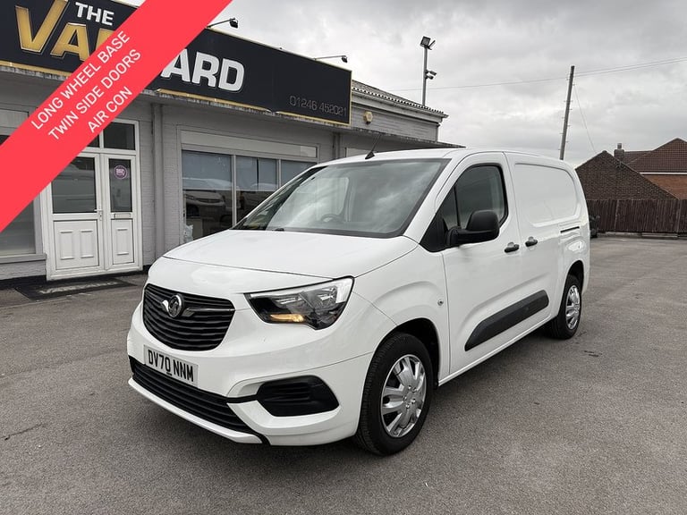 2020 Vauxhall Combo 2300 1.5 Turbo D 100ps H1 Sportive Van PANEL VAN DIESEL Manual