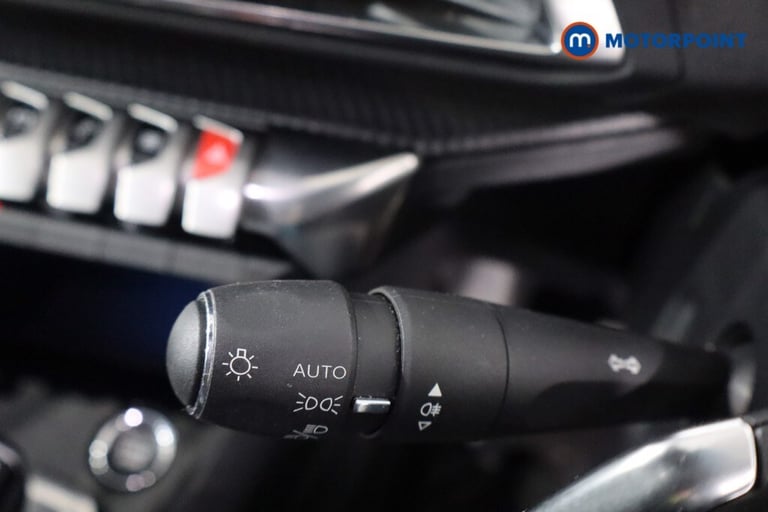 2022 Peugeot 3008 1.5 BlueHDi Allure 5dr EAT8 SUV Diesel Automatic