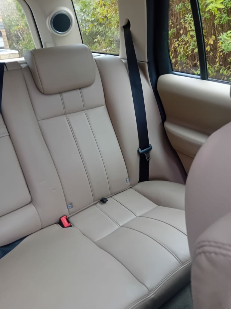 Land Rover, FREELANDER, Estate, 2010, Other, 2179 (cc), 5 doors