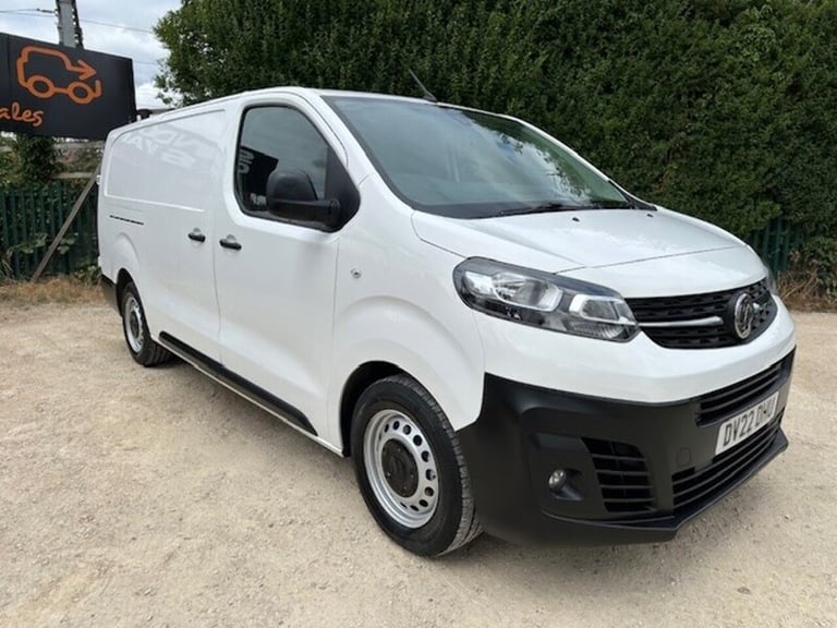 2022 Vauxhall Vivaro 2900 1.5TD Dynamic LWB L2 100PS Medium Van Diesel Manual