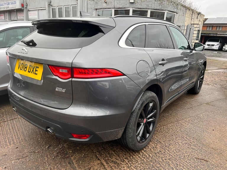  Jaguar F-Pace 2.0 D240 R-Sport Auto AWD Euro 6 (s/s) 5dr Diesel Automatic