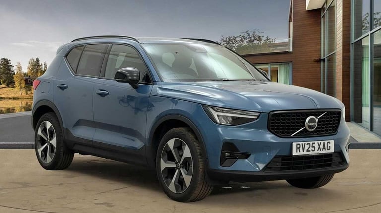  Volvo XC40 Plus, B4 Mild hybrid, Petrol, Dark Petrol/Electric Hybrid Automatic