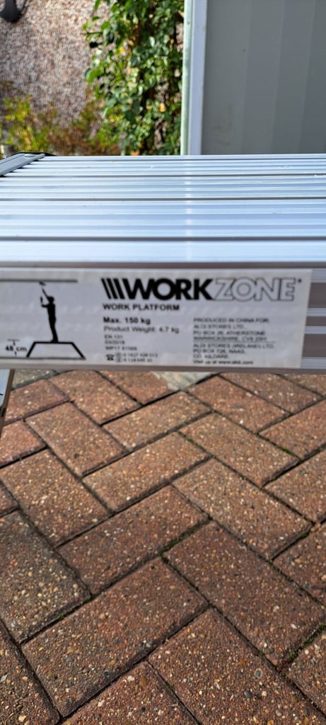 1 STEP WORKING PLATFORM