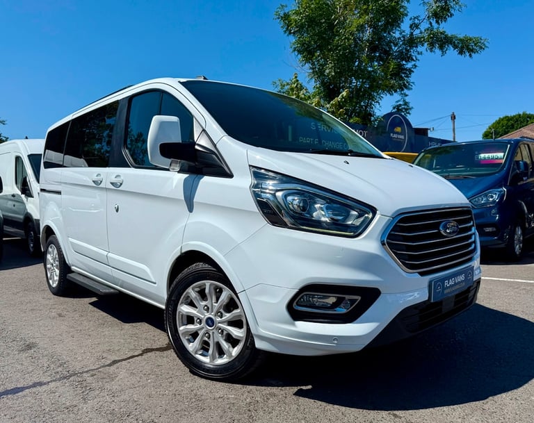 2019 Ford Tourneo Custom 2.0 320 EcoBlue Titanium Minibus Double Cab 5dr Diesel Manual L1 Euro 6 ...
