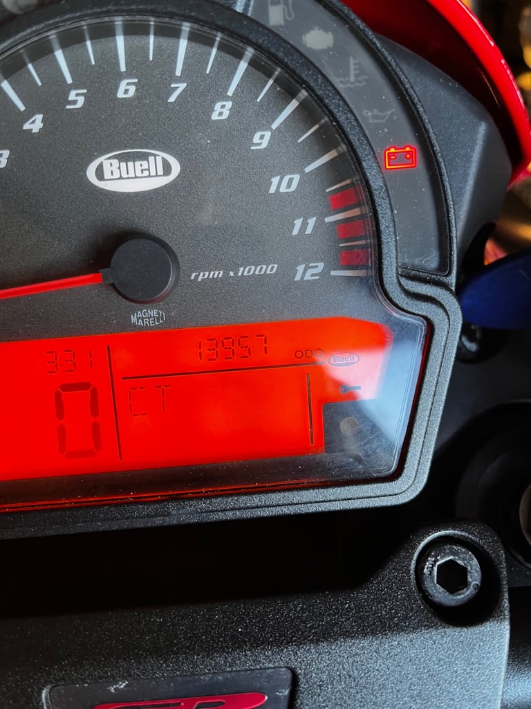 Buell, 1125CR, 2008, 1125 (cc)