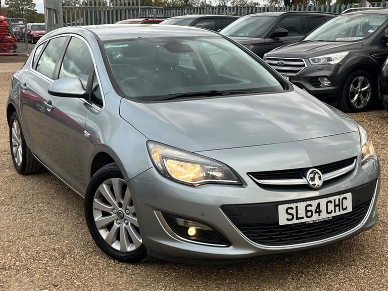 image for 2014 Vauxhall Astra 2.0 CDTi ecoFLEX Elite Euro 5 (s/s) 5dr Hatchback Diesel Manual