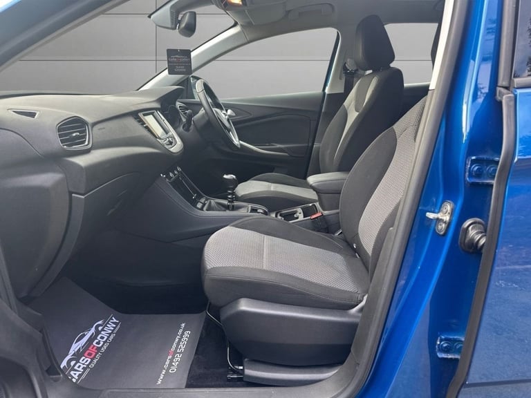 2018 Vauxhall Grandland X 1.2 Turbo SE SUV 5dr Petrol Manual Euro 6 (s/s) (130 ps) HATCHBACK Petr...