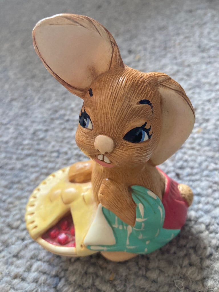 image for Pendelfin vintage collectible rabbit figure - Pieface