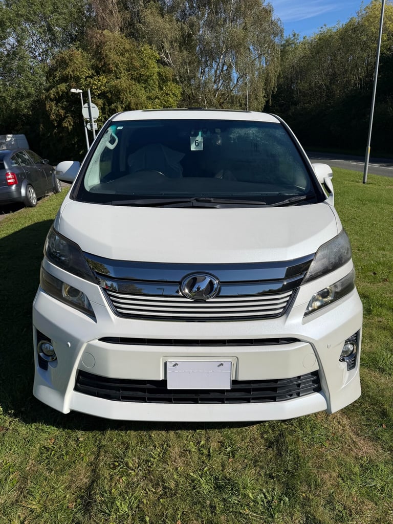 2012 TOYOTA VELLFIRE, WHITE,Golden Eyes 2, 2.4ltr. 7 Seater, Twin Sun roofs, 