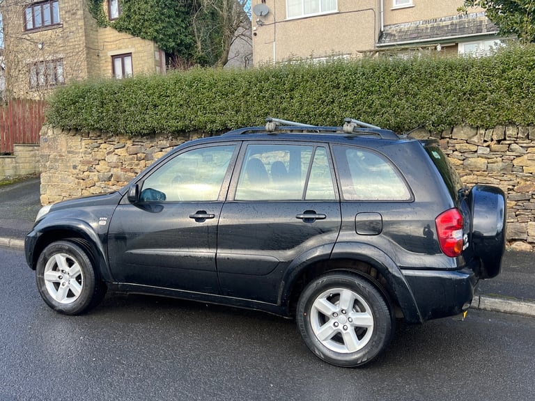 2005 TOYOTA RAV-4 2.0 XT3 VVT-I PETROL MANUAL 5 DOORS BLACK