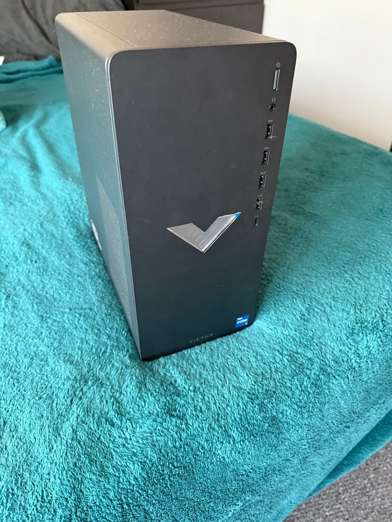 Victus 15L Gaming Desktop, i5 13400F, NVIDIA GeForce RTX 3050