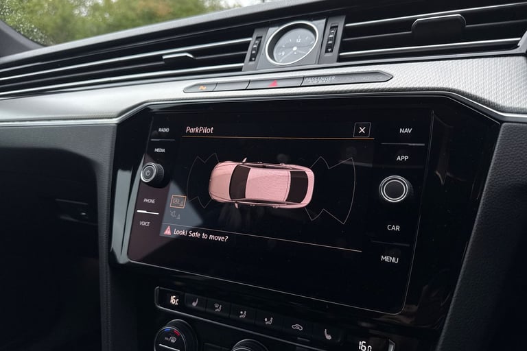 2018 Volkswagen Arteon 2.0 TSI R-Line Fastback DSG Euro 6 (s/s) 5dr Hatchback Automatic