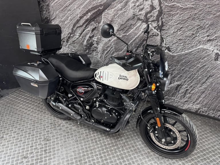 ROYAL ENFIELD HUNTER 350 2024