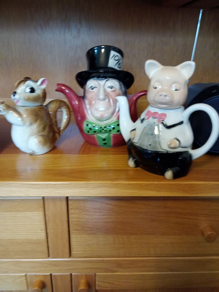Ceramic character teapots x 4