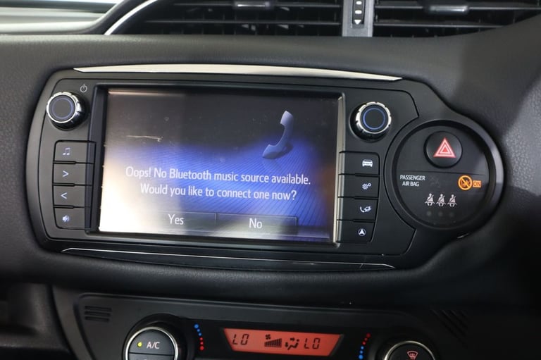 2014 Toyota Yaris 1.33 Dual VVT-i Excel Hatchback 5dr Petrol Manual Euro 5 Euro 5 (99 ps) Hatchba...
