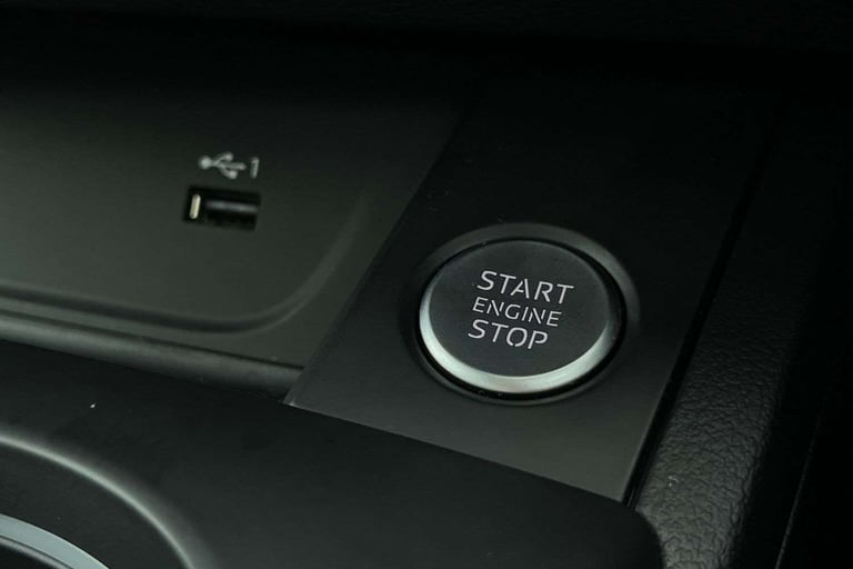 2022 Audi A4 35 TDI Sport Edition 4dr S Tronic Saloon Diesel Automatic