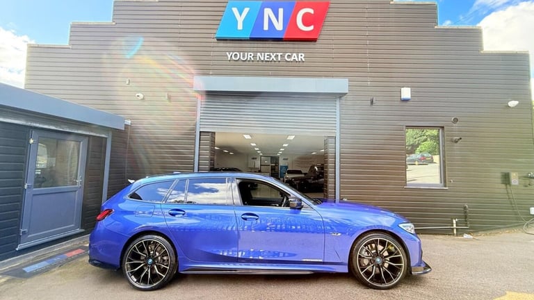 2021 BMW 3 Series 2.0 330e 12kWh M Sport Touring Auto Euro 6 (s/s) 5dr Estate PETROL/ELECTRIC Aut...