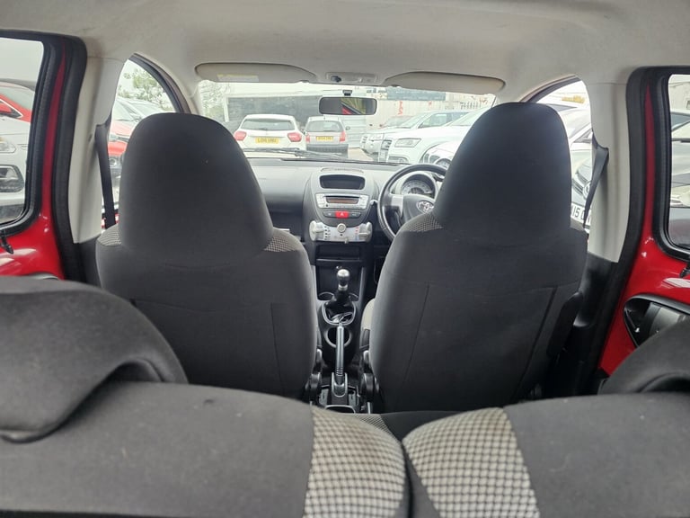 TOYOTA AYGO 1.0 VVT-i Mode 2014