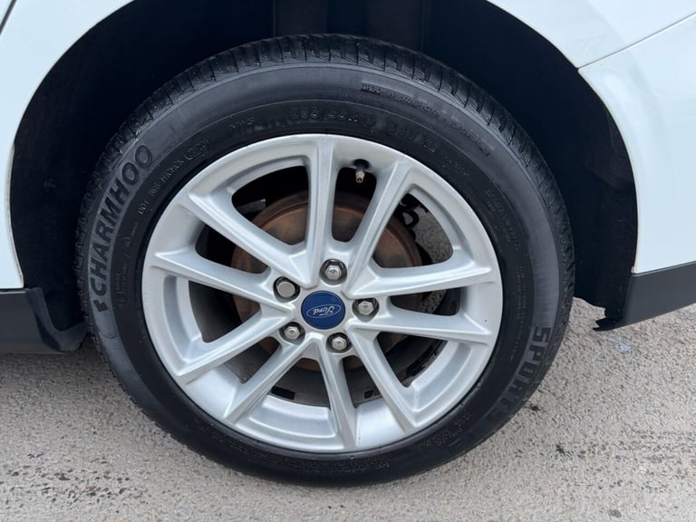 2016 Ford Focus 1.0 EcoBoost 125 Zetec 5dr Auto HATCHBACK PETROL Automatic