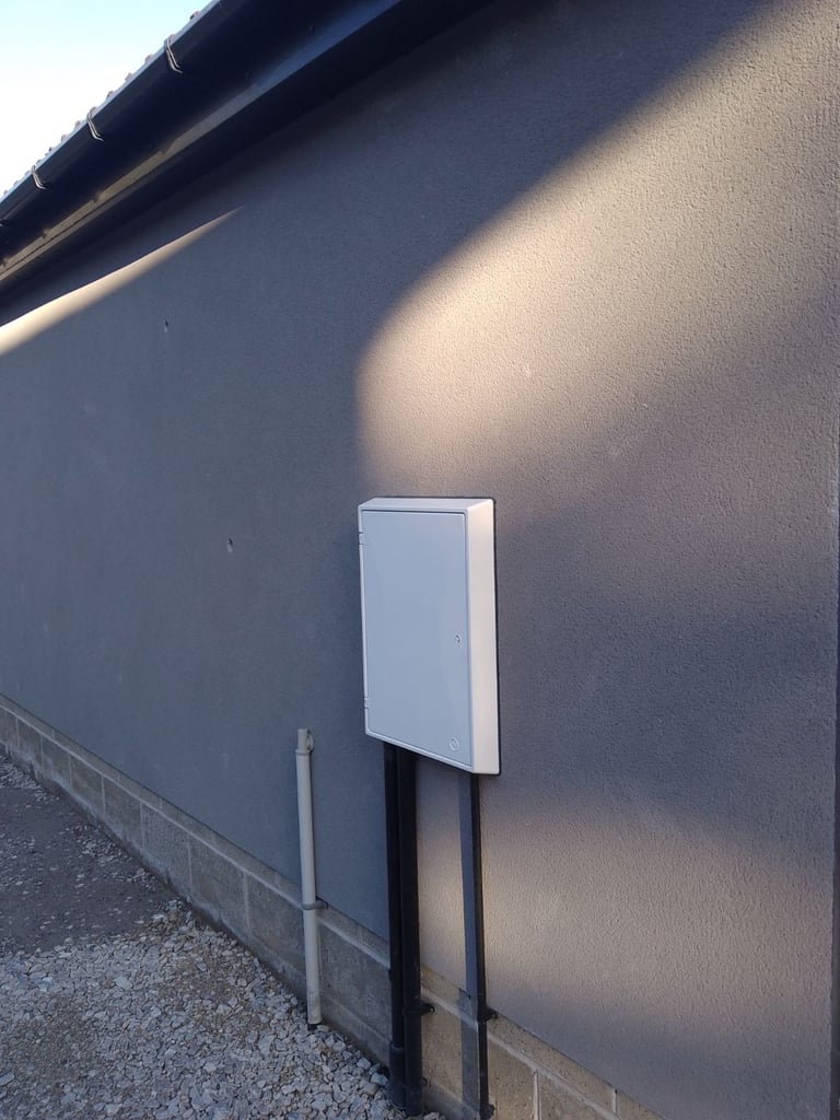 K Rend silicone scraped render grey 