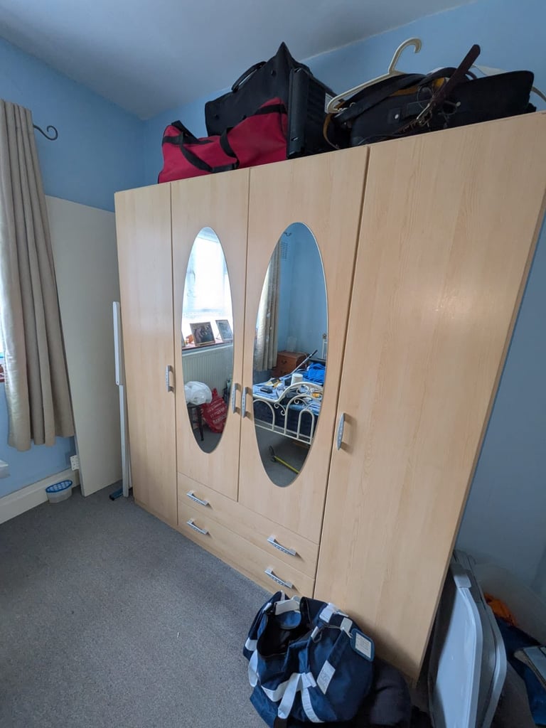 image for 4door wardrobe with mirrors, drawers & shelves 