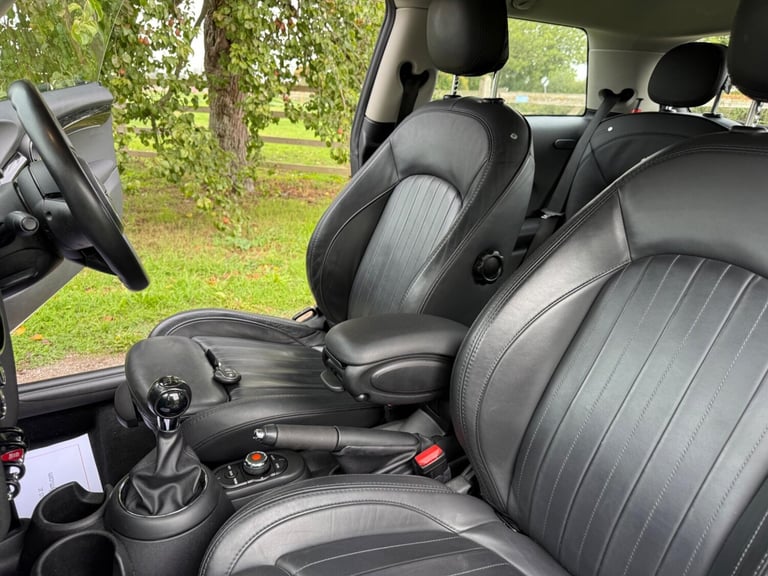 2019 MINI Hatch 1.5 Cooper Exclusive Euro 6 (s/s) 3dr HATCHBACK Petrol Manual