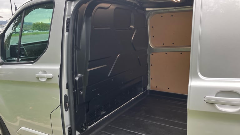 2023 Ford Transit Custom 2.0 EcoBlue 130ps Low Roof Limited Van PANEL VAN DIESEL Manual