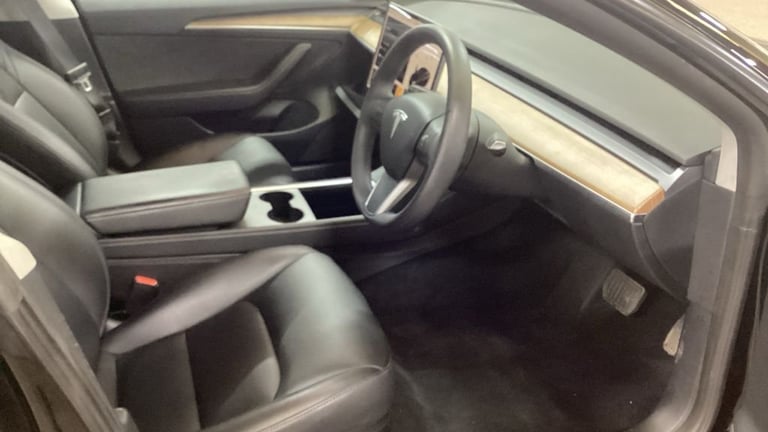 2022 Tesla Model 3 Saloon 4dr Electric Auto RWD (241 bhp) Saloon ELECTRIC Automatic