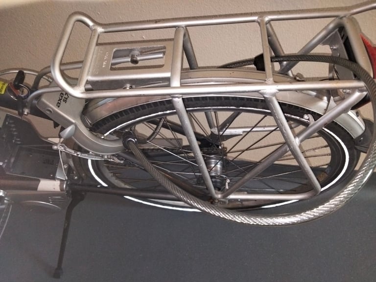 Lafree eletrice bike VGC needs batter comes with keys