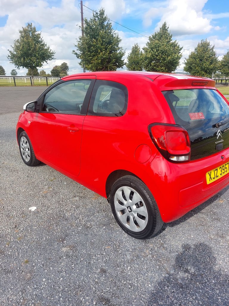 2015 CITROEN C1 FEEL. 73K MILES. NEW MODEL. £20 ROAD TAX. 3 MONTHS WARRANTY.