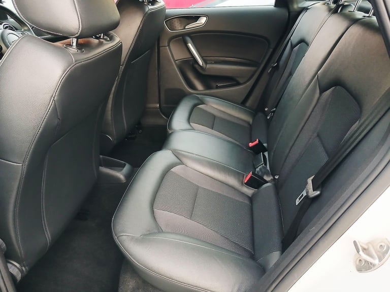 2018 Audi A1 1.6 TDI S line Sportback Euro 6 (s/s) 5dr (Nav) HATCHBACK Diesel Manual