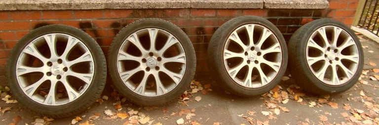 image for Honda Alloys 18 inch x4 225-45-18 tires all tires lots of life left in them