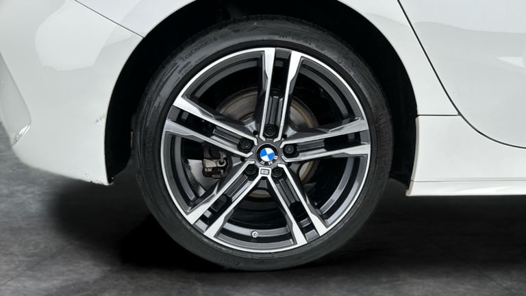 2022 BMW 1 Series 1.5 118i M Sport (LCP) Hatchback 5dr Petrol Manual Euro 6 (s/s) (136 ps) -  Hat...