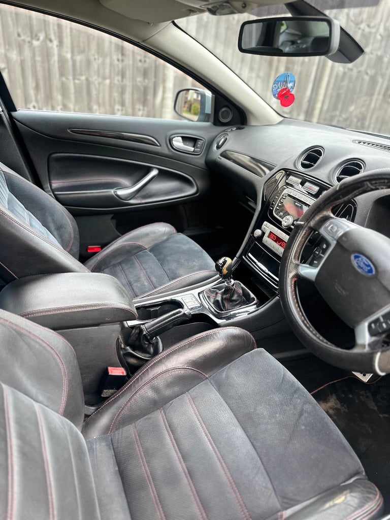 Ford, MONDEO, Hatchback, 2010, Manual, 2179 (cc), 5 doors