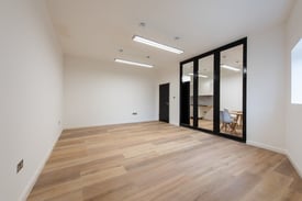 Wimbledon Private Office Space, Workshop, Kitchen and Storage Space to let