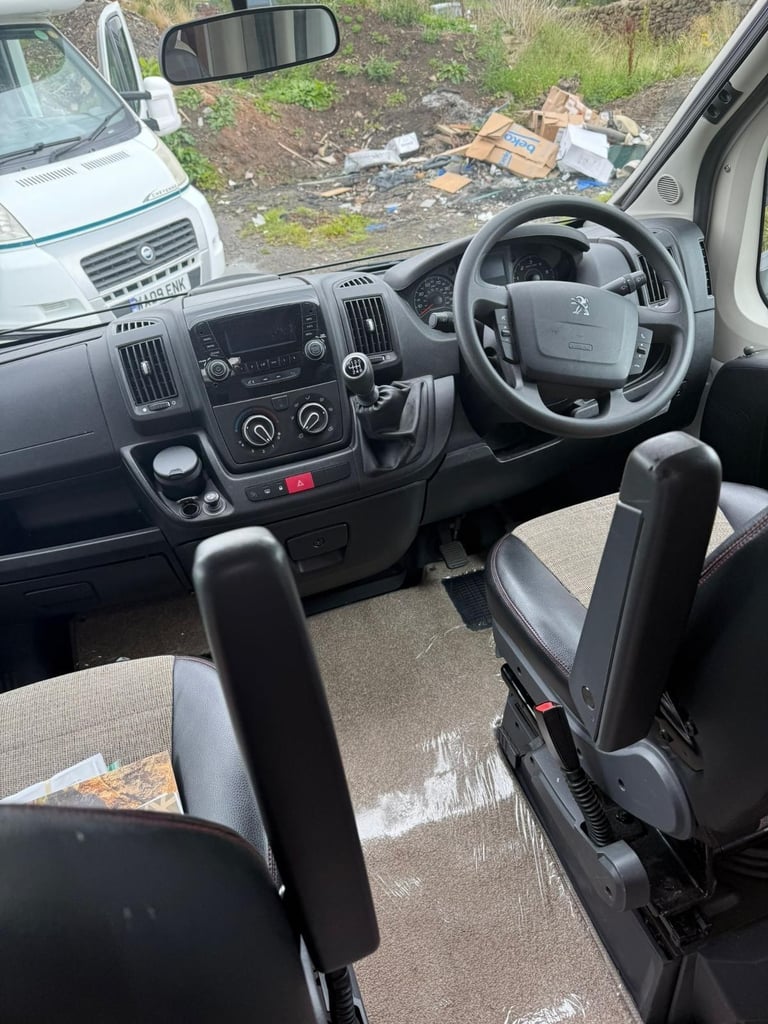 2015 - Bailey Approach Advance 615 - 2.2ltr - 29,000 Miles - 3 Berth / 4 Belts 