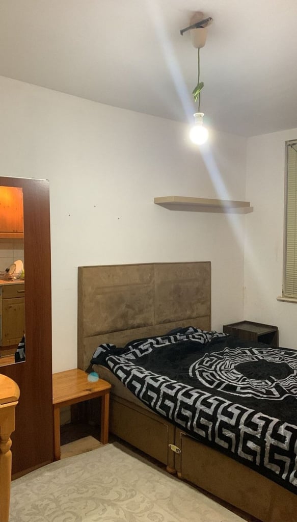 Studio Flat in NW10 DSS considered