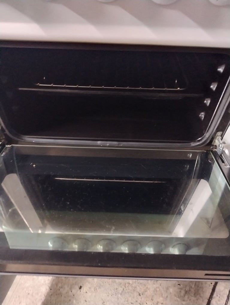 Electric cooker FREE DELIVERY 