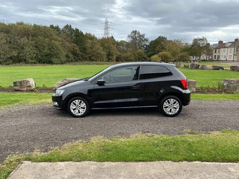 Vw Polo Match Edition 1.0 Petrol Full Mot FSH 