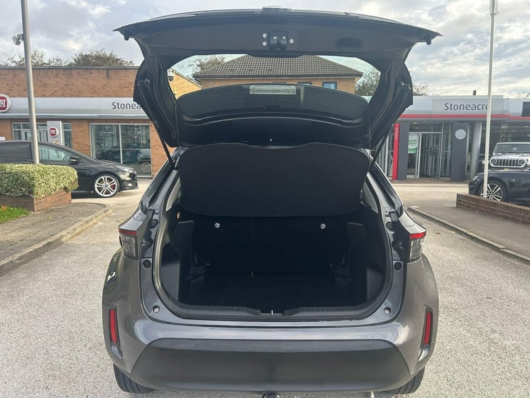 2021 Toyota Yaris Cross 1.5 VVT-h Icon SUV 5dr Petrol Hybrid E-CVT Euro 6 (s/s) (116 ps) HATCHBAC...