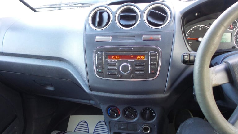 2013 Ford Transit Connect Low Roof Van TDCi 90ps PANEL VAN DIESEL Manual