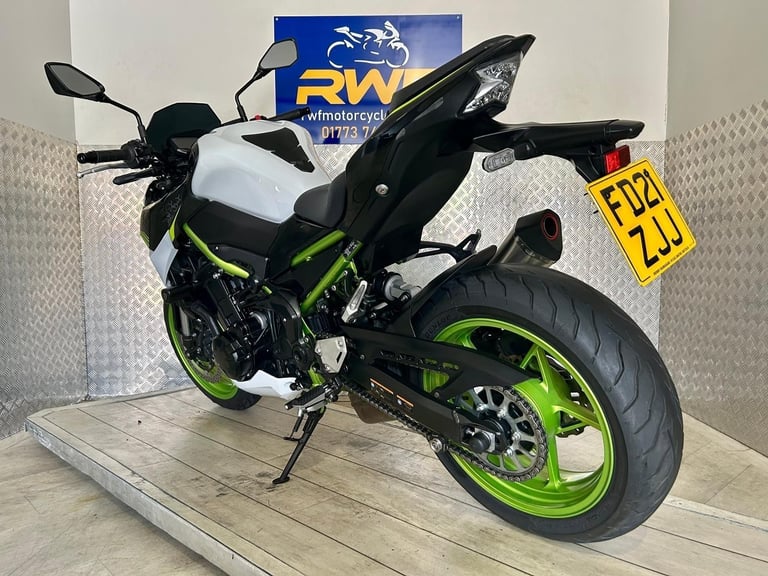 KAWASAKI Z900, 2021, SUPERB CONDITION, ONLY 2 OWNERS & 7,410 MILES