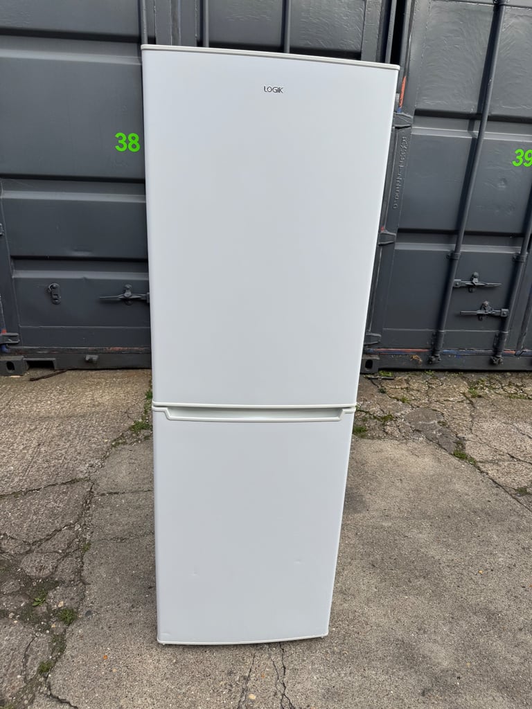 image for Logik Fridge Freezer 165cm