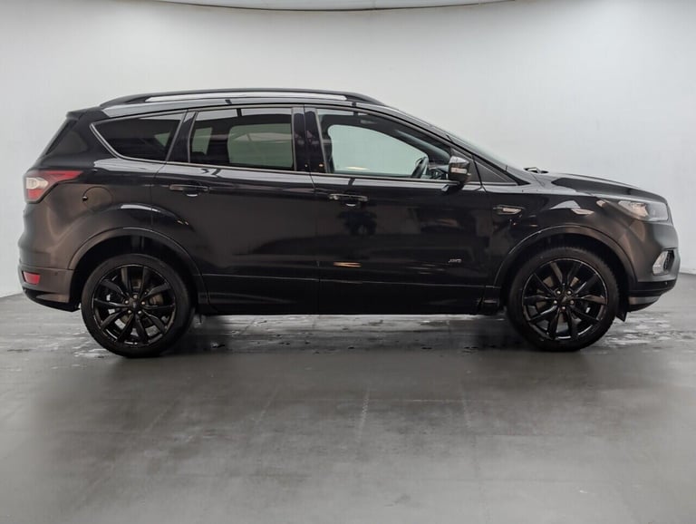 2018 Ford Kuga 1.5T EcoBoost ST-Line X SUV 5dr Petrol Auto AWD Euro 6 (s/s) (176 ps) - PAN HATCHB...