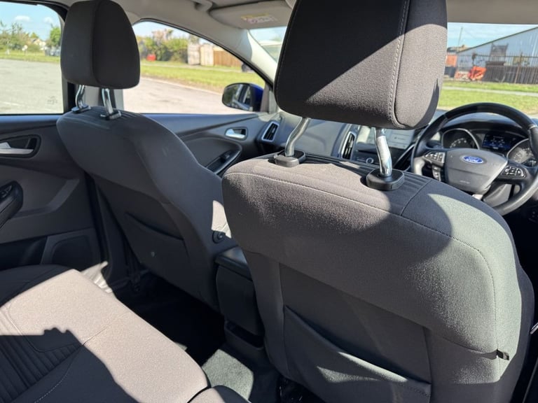 2017 Ford Focus 1.0T EcoBoost Titanium Hatchback 5dr Petrol Auto Euro 6 (s/s) (125 ps) Hatchback ...