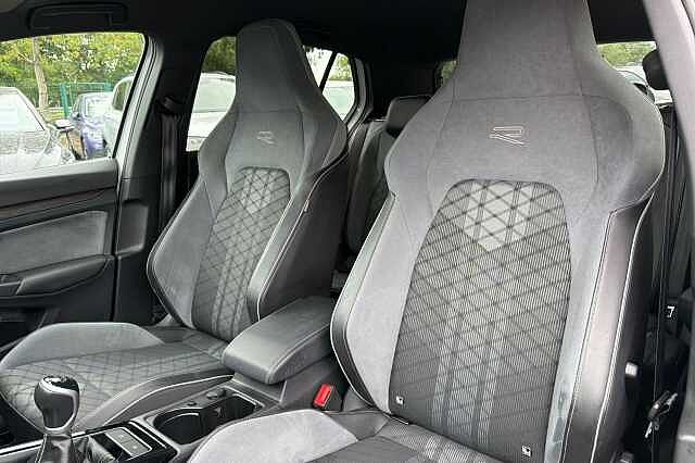 2023 Volkswagen Golf 1.5 TSI (EVO) 2022MY R-Line Hatchback Petrol Manual
