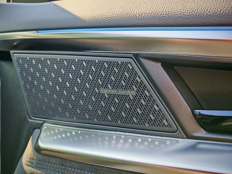 2024 Renault Austral E-Tech FHEV Iconic Esprit Alpine 5dr Auto 4C Estate Hybrid Automatic