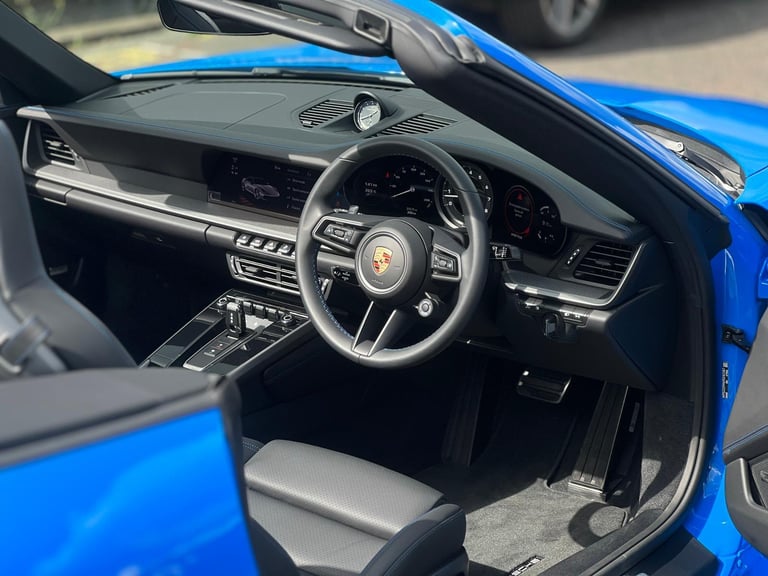 Porsche 911 3.0T 992 Carrera 4S PDK 4WD Euro 6 (s/s) 2dr