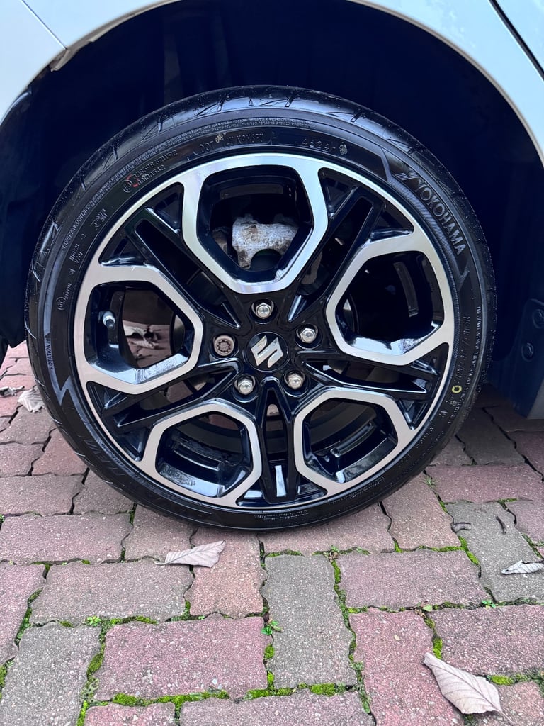 Suzuki, SWIFT, Hatchback, 2018, Manual, 1373 (cc), 5 doors