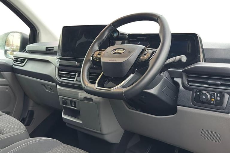2025 Ford Tourneo Custom 2.5 PHEV 232ps H1 Zetec 8 seater Auto MPV PETROL/ELECTRIC Automatic